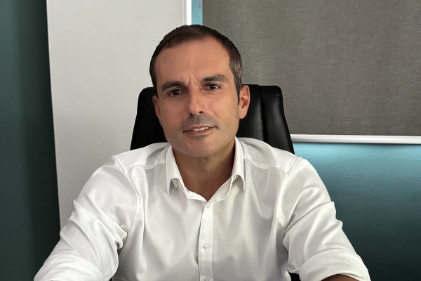 Έμπρακτη στήριξη μαθητών του Δήμου Πύργου από την επιχείρηση «ΠΑΝΑΓΙΩΤΟΠΟΥΛΟΣ ΚΕΡΑΜΟΤΟΥΒΛΟΠΟΙΪΑ Α.Β.Ε.Ε.»