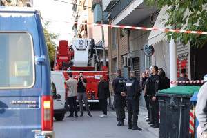 Πώς έγινε η έκρηξη στον Κολωνό - Στον ποινικό χώρο στρέφονται οι έρευνες