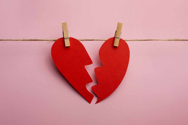Δέκα συμβουλές από relationship experts για να ξεπεράσετε έναν χωρισμό