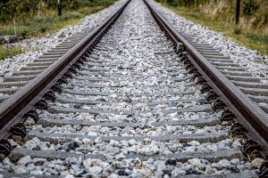 Μέγαρα: Νεκρή γυναίκα από αμαξοστοιχία του Προαστιακού - Η ανακοίνωση της Hellenic Train