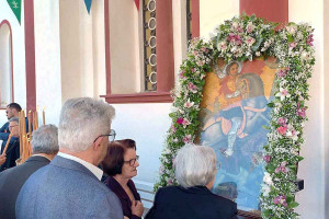 Ο Δήμος Ήλιδας τιμά για ακόμα μία χρονιά τον Άγιο Γεώργιο, διοργανώνοντας μια ξεχωριστή εκδήλωση στην πλατεία Καλίτσα