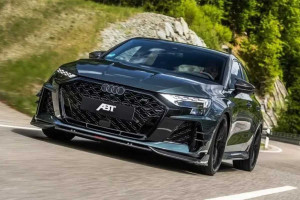 Ένα Audi RS 3 Sportback με αναβολικά