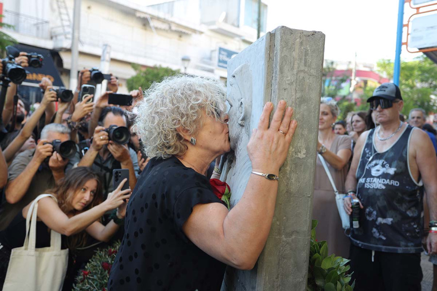 Παύλος Φύσσας: 13 χρόνια από τη δολοφονία του - Σε εξέλιξη αντιφασιστική διαδήλωση στο Κερατσίνι