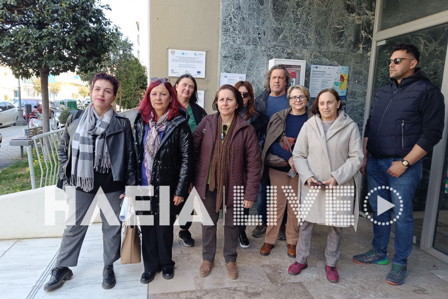 ΕΛΜΕ Ηλείας: Παράσταση διαμαρτυρίας στην Διεύθυνση Δευτεροβάθμιας Εκπαίδευσης