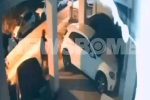 Θεσσαλονίκη: Η στιγμή που ο δράστης αφήνει τον εκρηκτικό μηχανισμό στο σπίτι του Σάββα Αναστασιάδη