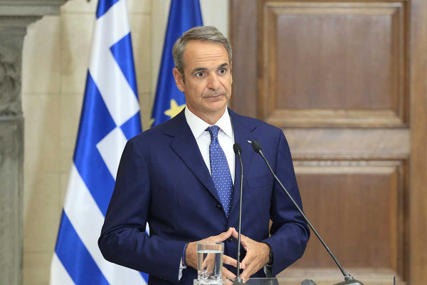 Η μάχη των 3 εκατομμυρίων ψηφοφόρων και τα «δώρα» στη ΔΕΘ- Οι συνταξιούχοι και οι δημόσιοι υπάλληλοι