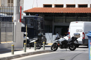 Άγιος Δημήτριος: Στο ψυχιατρείο των φυλακών Κορυδαλλού ο 23χρονος που μαχαίρωσε 18χρονο
