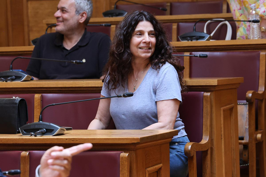 ΣΥΡΙΖΑ: Ανεξαρτητοποιήθηκε η Πόπη Τσαπανίδου