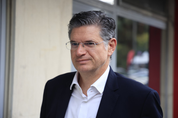 Παραιτήθηκε από γραμματέας της ΚΟ του ΣΥΡΙΖΑ ο Διονύσης Καλαματιανός