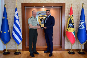 Συνάντηση Α. Νικολακόπουλου με τον αρχηγό ΓΕΣ