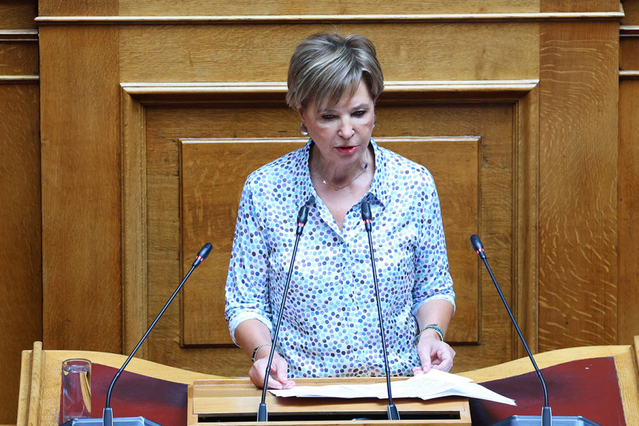 Η Όλγα Γεροβασίλη ανεξαρτητοποιήθηκε και επίσημα από τον ΣΥΡΙΖΑ