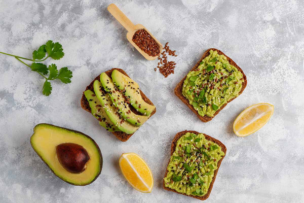 Τα επτά superfoods που «υπόσχονται» να μας χαρίσουν περισσότερα χρόνια ζωής