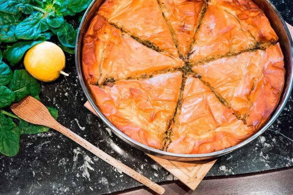 Φτιάξτε την πιο νόστιμη Σπανακοτυρόπιτα
