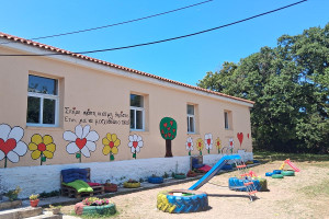 Νέα αυλή στο Δημοτικό Σχολείο και Νηπιαγωγείο Καλλιθέας