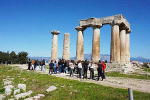 2ο Γυμνάσιο Πύργου: Εκπαιδευτική επίσκεψη μαθητών/τριών Γ’ τάξης στην Αρχαία Κόρινθο