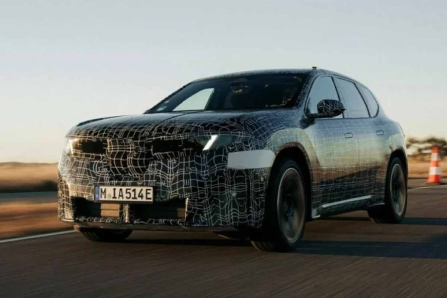 Εξελίσσεται η νέα BMW iX3
