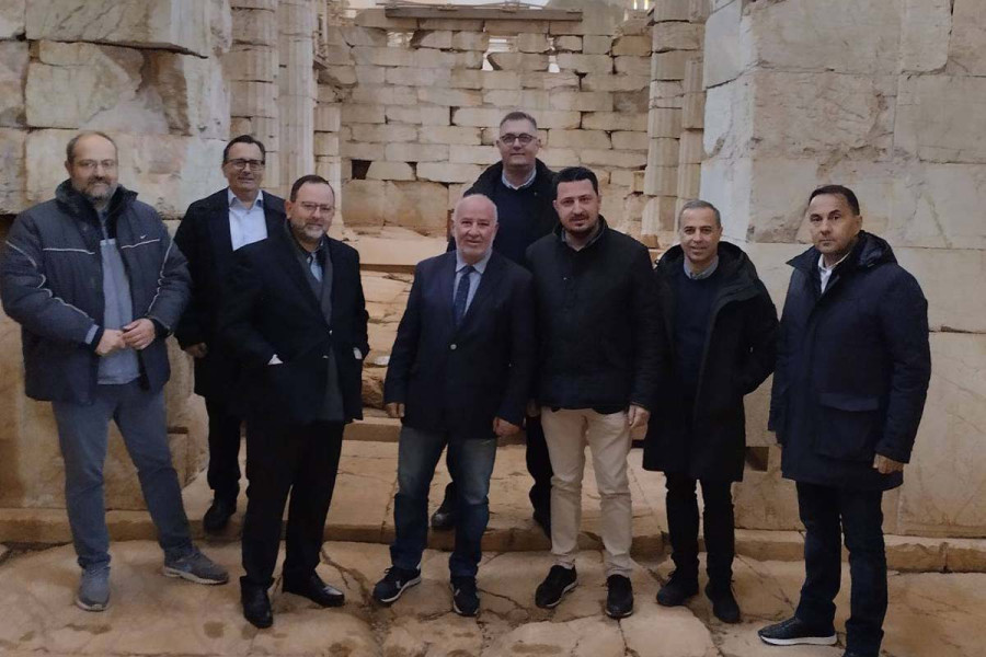 ΠΔΕ: Επίσκεψη εργασίας στον Ναό του Επικούρειου Απόλλωνα
