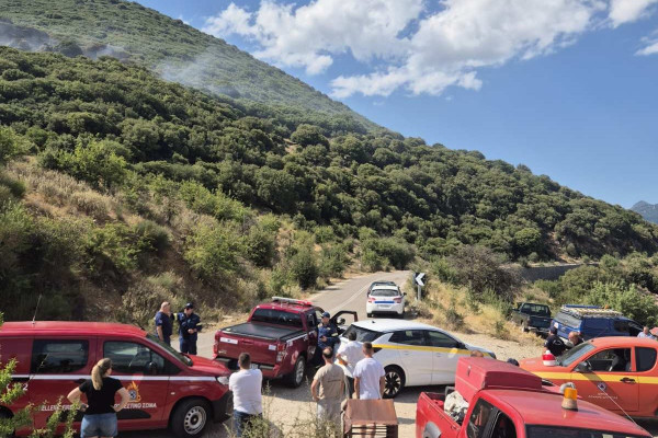 Δίβρη: Πιθανός εμπρησμός η πυρκαγιά κοντά στον παλιό σκουπιδότοπο