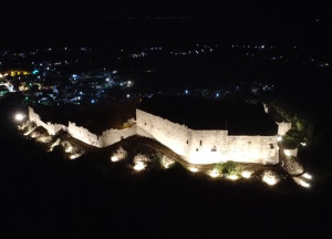Ηλεία: Έπειτα από 10 χρόνια αναμονής, το κάστρο Χλεμούτσι «λάμπει» ξανά!