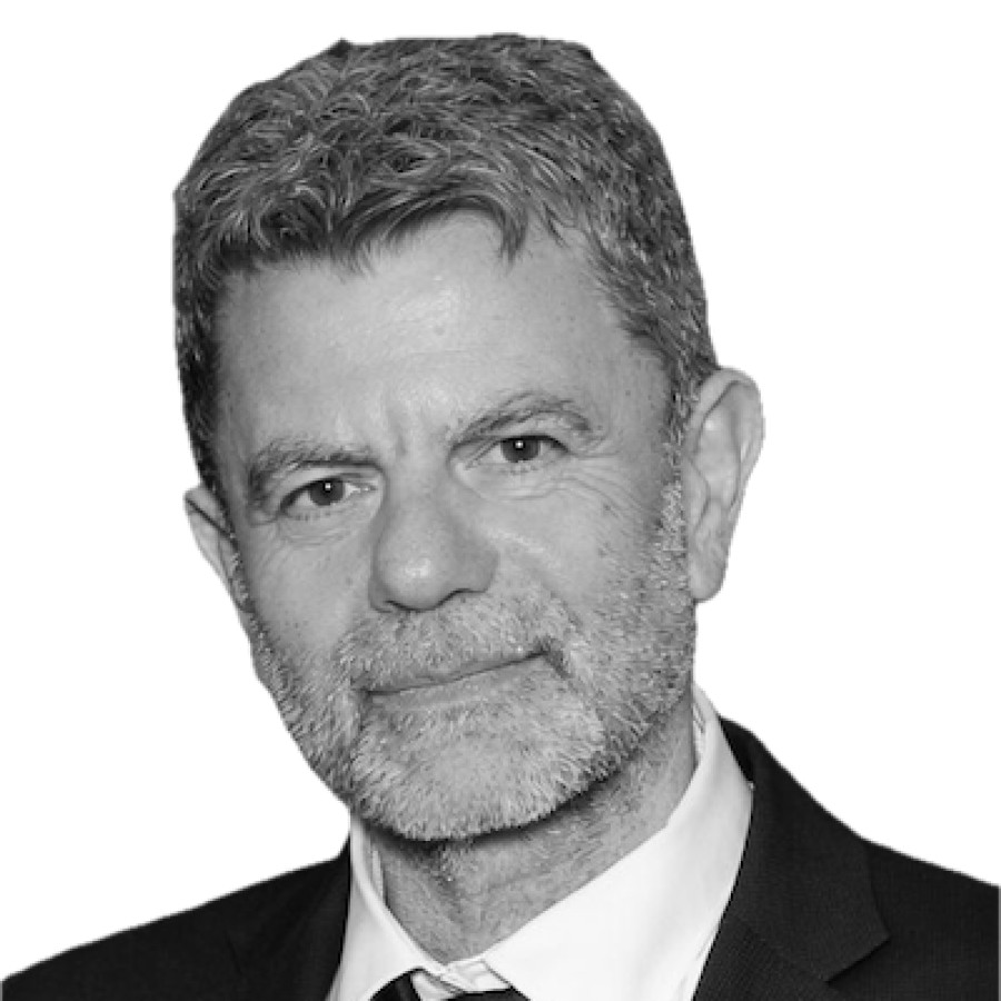 Η χώρα φλέγεται. Από τον «στρατηγό άνεμο» στην ευθύνη της πολιτείας