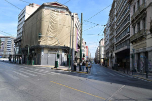 Στον «πάτο» η ποιότητα ζωής στην Αθήνα - 200% πάνω η τιμή της βενζίνης, 138% πάνω ένα τζιν Levi's