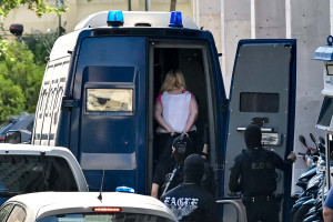 Προφυλακίστηκε η 46χρονη που κατηγορείται για εμπλοκή στον εμπρησμό της Marfin