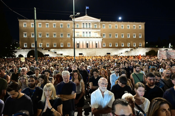 Μεγάλες συγκεντρώσεις σε όλη την Ελλάδα για «δικαιοσύνη» στα Τέμπη