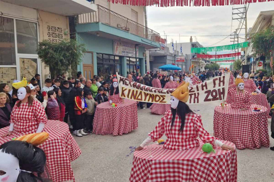 Φαντασμαγορικό φινάλε με το 30ο Τραγανέικο Καρναβάλι και το 7ο Καρναβάλι Βαρθολομιού