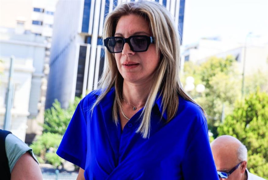 Καρυστιανού: Ο αγώνας θα γίνει μέχρι τέλους - Ό,τι πιο βρόμικο Μητσοτάκης, Τριαντόπουλος, Καραμανλής