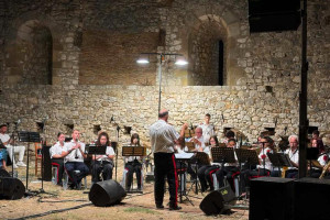 Μαγικές μουσικές βραδιές κάτω από την πανσέληνο στον Δήμο Ανδραβίδας-Κυλλήνης