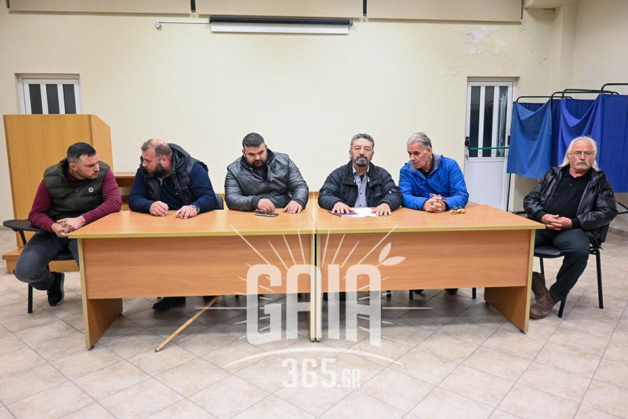 Ηλεία: Βγαίνουν στους δρόμους οι αγρότες – Κάλεσμα για γενική συστράτευση μετά την μαζική σύσκεψη στην Αμαλιάδα