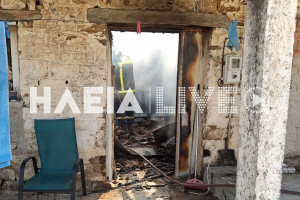 Αχαΐα: Φωτιά κατέστρεψε ολοσχερώς σπίτι στις Κάτω Βελιτσές