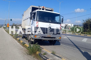 Πατρών - Πύργου: Οδηγός απορριμματοφόρου αισθάνθηκε αδιαθεσία - Το όχημα "καβάλησε" τη νησίδα στην διασταύρωση Βουνάργου