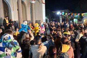 ​50 Χρόνια Λεχαινίτικο Καρναβάλι: Μια Χρυσή Πρεμιέρα γεμάτη Ρυθμό και Μαγεία