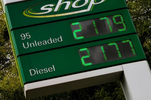 Ο «πόλεμος» του ντίζελ: Τα ευρωπαϊκά αποθέματα και ο Τραμπ χωρίς απόθεμα… υπομονής