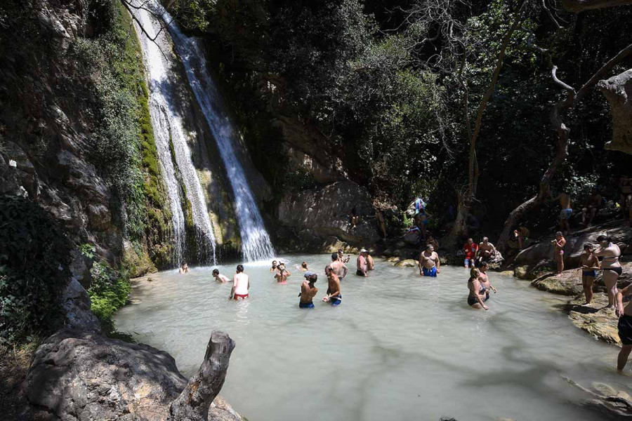 10 εντυπωσιακοί καταρράκτες της Ελλάδας