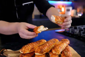 Τυροκούλουρα στο Air Fryer ιδανικά για το σχολείο ή τη δουλειά!