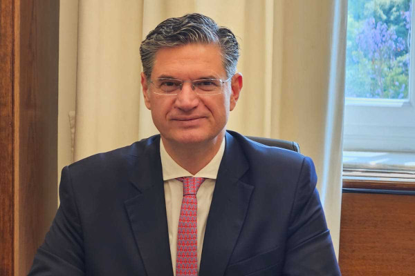 Καλαματιανός για τη νέα σχολική χρονιά: «Ξεκίνημα με προσδοκίες και συναισθήματα»