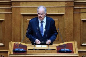 Τασούλας σε Τσίπρα: Δεν είναι δυνατή η δημοσιοποίηση των πρακτικών της σύσκεψης μετά το δημοψήφισμα