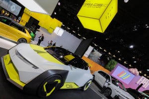 Η Opel αποκαλύπτει το όνομα του νέου της πρωτοποριακού concept car