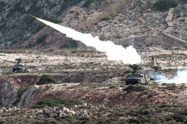 Πέφτουν οι υπογραφές για την «Ασπίδα του Αχιλλέα», πώς αλλάζει την αεράμυνα και την αντιβαλλιστική προστασία