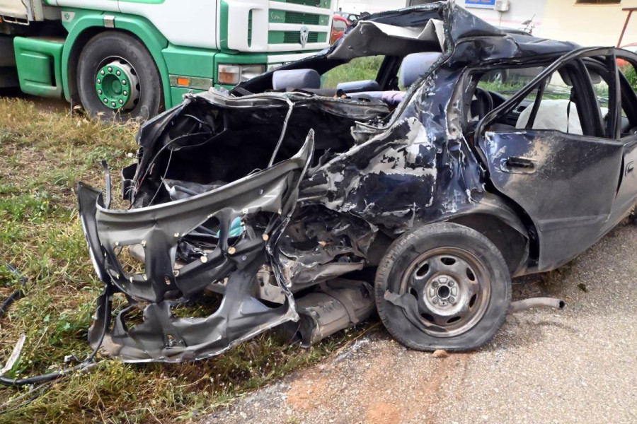 Ναύπλιο: Θανατηφόρο τροχαίο με θύμα 27χρονη - Το όχημα της συγκρούστηκε με φορτηγάκι
