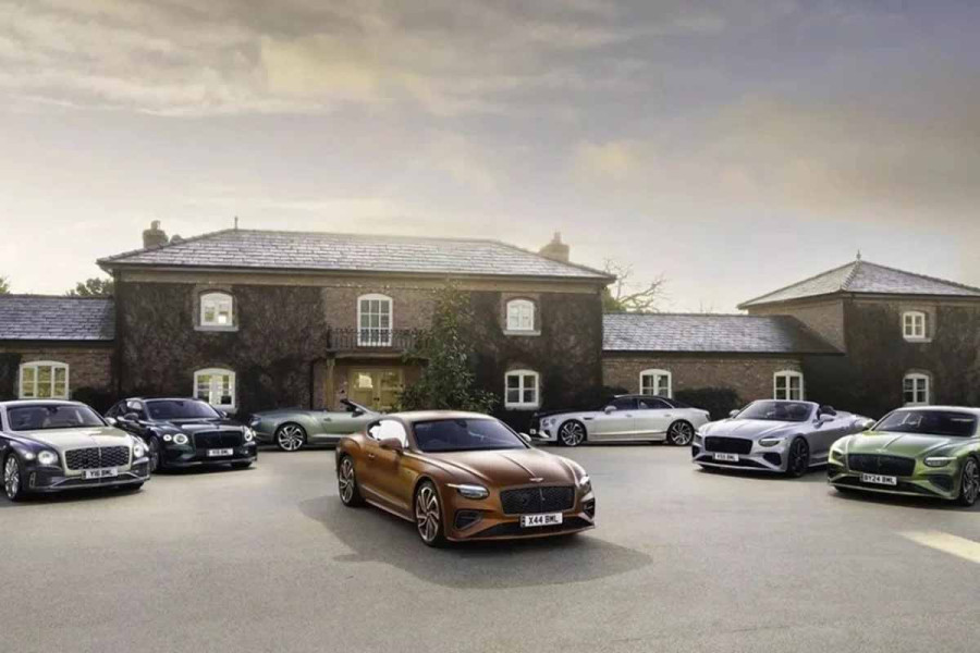 Η Bentley τραβά την πρίζα