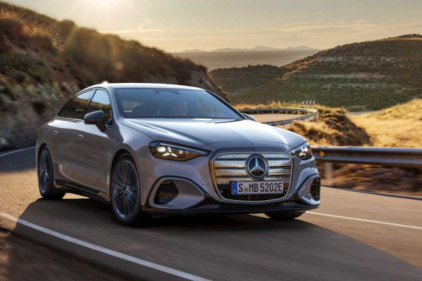 Η νέα Mercedes C-Class είναι ηλεκτρική και πιο δυναμική