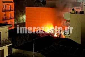Ζάκυνθος: Φωτιά για δεύτερη φορά στο ίδιο ασθενοφόρο ιδιωτικής εταιρείας