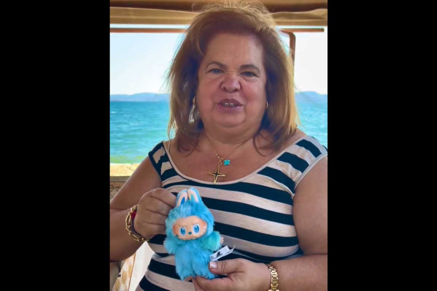 Η Έφη Θώδη απέκτησε το δικό της Labubu: Viral το unboxing βίντεο στο TikTok