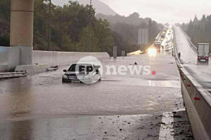 Στο έλεος της κακοκαιρίας Αρκαδία και Μεσσηνία: Πλημμύρισαν δρόμοι, εγκλωβίστηκαν οδηγοί