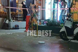 Σοκ στην Πάτρα: Νεκρός ο άνδρας που τραυματίστηκε από μάρμαρο και σοφάδες στο κέντρο της πόλης
