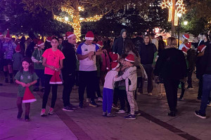 Santa Run 2025: Ο Πύργος γιόρτασε με τη νεολαία του