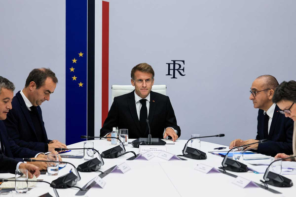 Γαλλία: Υπέβαλε την παραίτησή του ο υπουργός Εσωτερικών μετά τα επεισόδια